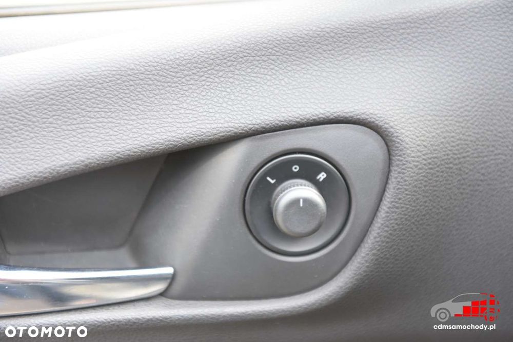 Opel Meriva - 17