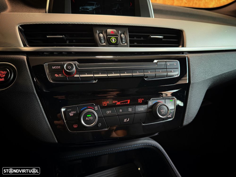 BMW X1 18 d sDrive Auto Pack M - 12