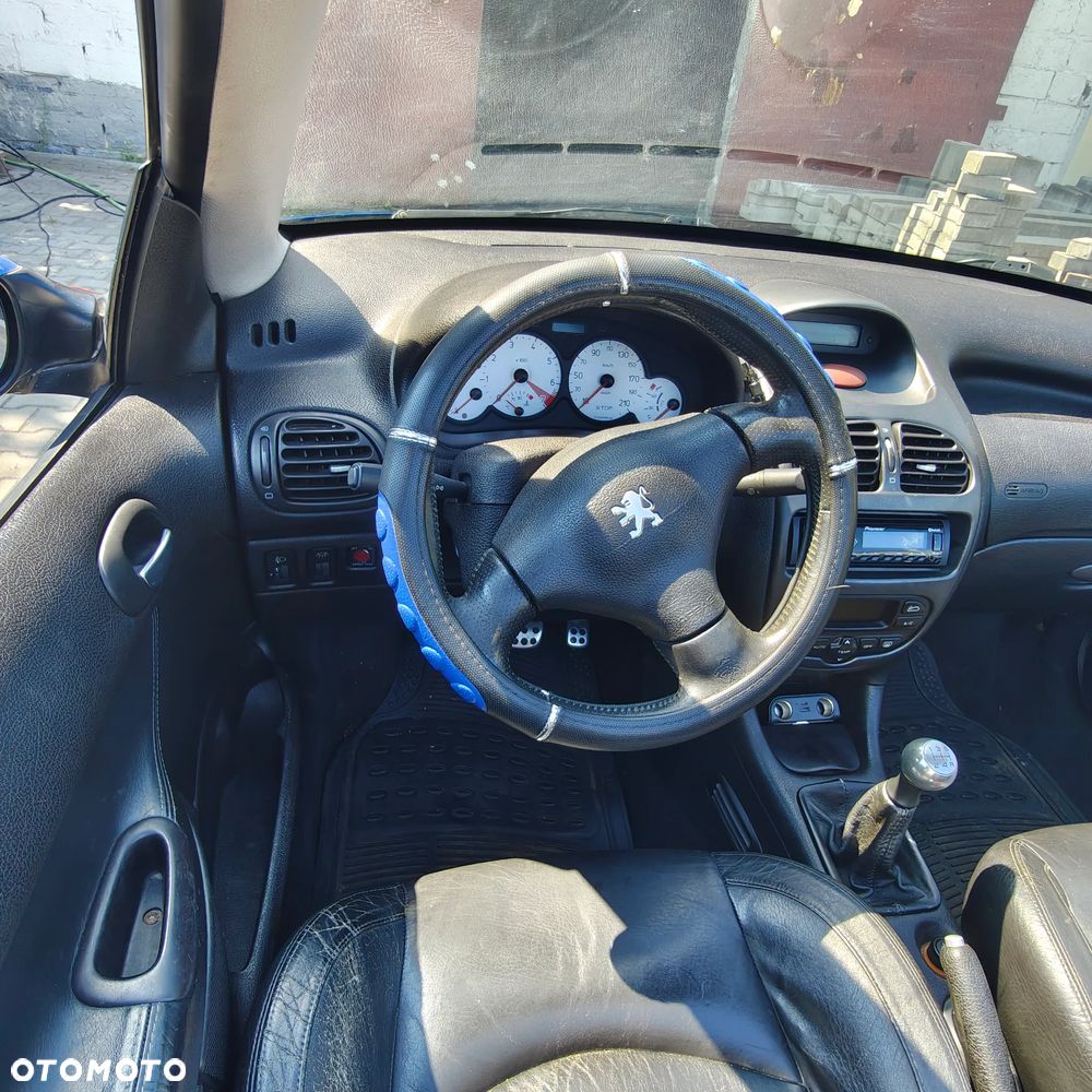 Peugeot 206 - 11
