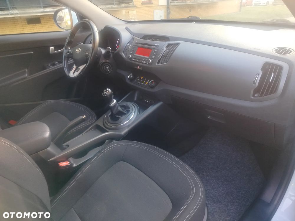 Kia Sportage - 13