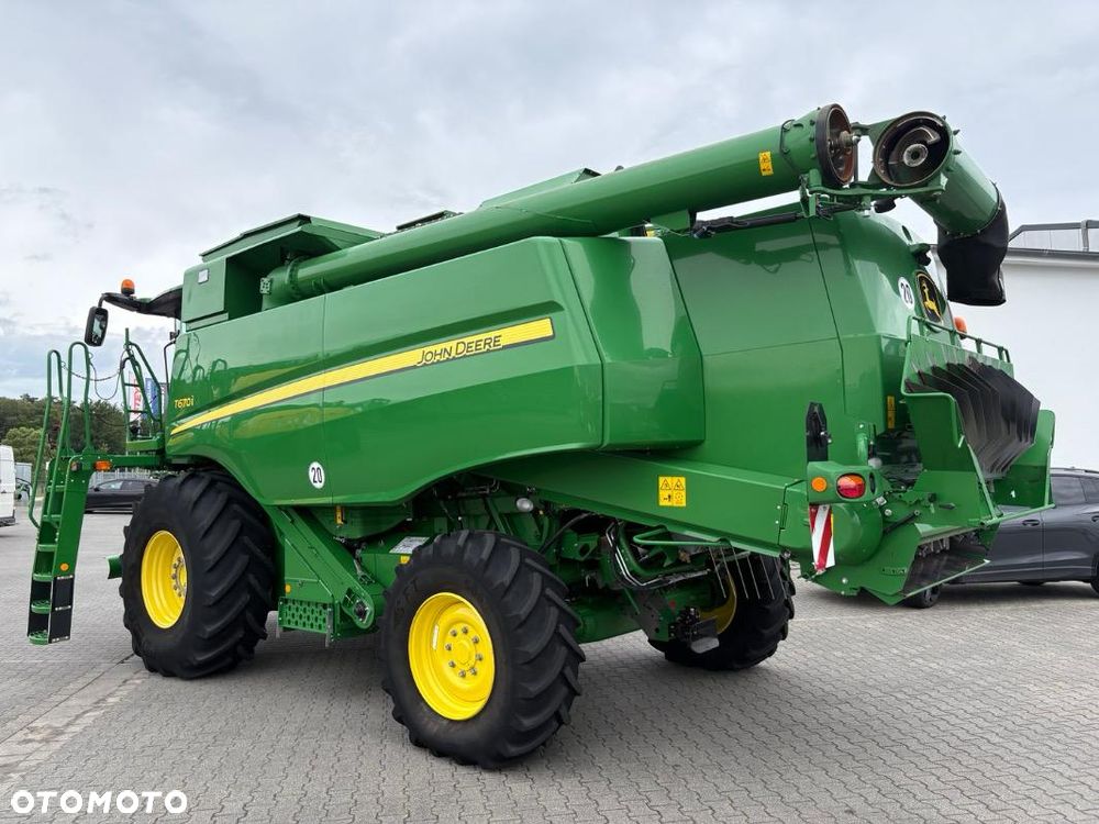 John Deere T670 - 10