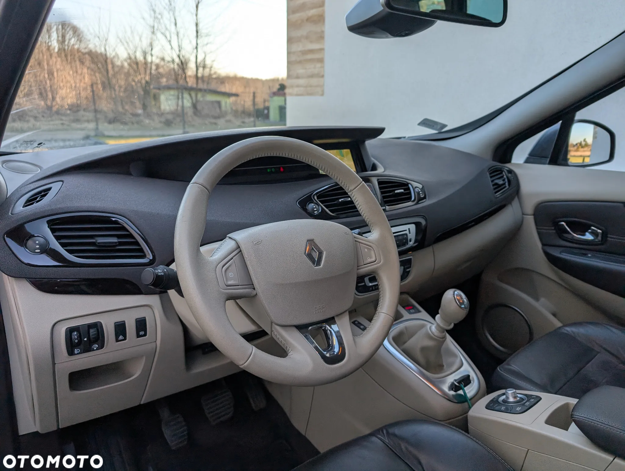 Renault Grand Scenic Gr 1.6 dCi Energy TomTom Edition - 33