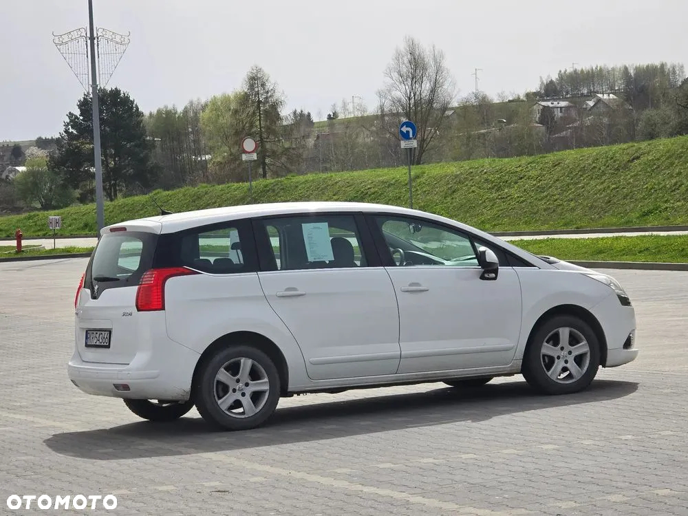 Peugeot 5008 1.6 HDi Premium - 5