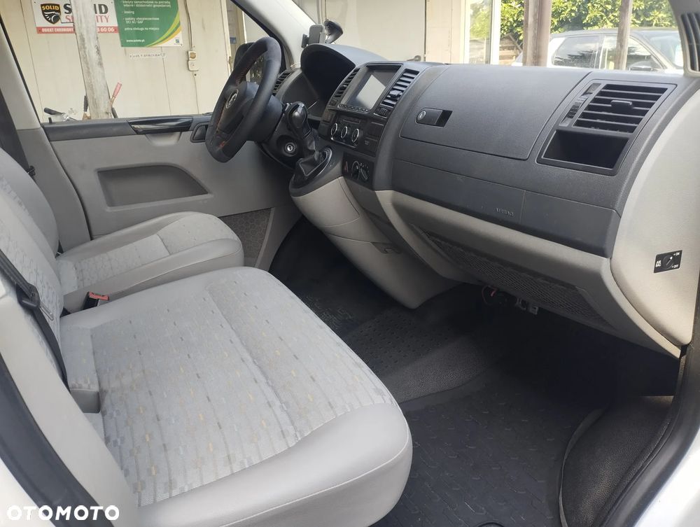 Volkswagen TRANSPORTER T5 - 7