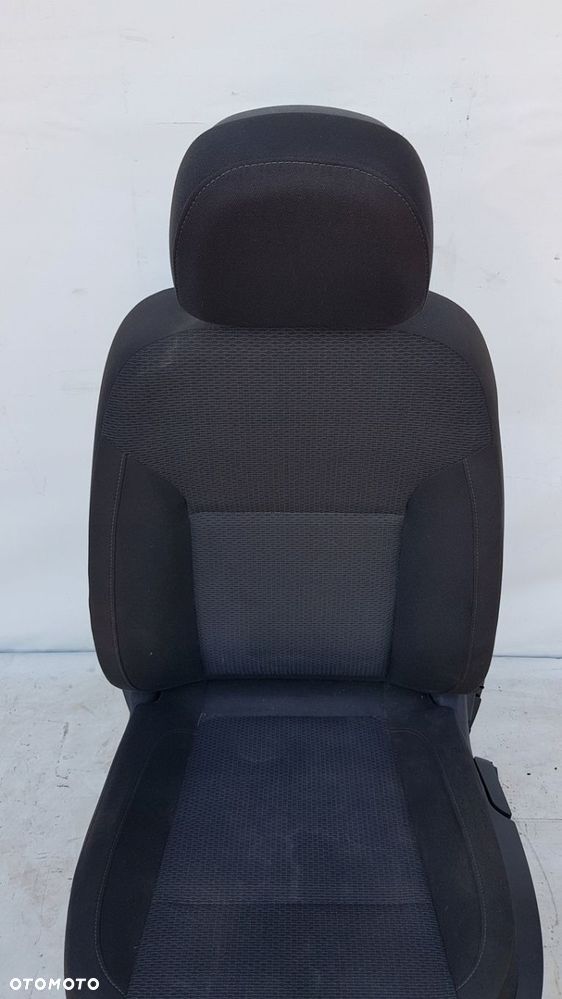 fotel lewy kierowcy Opel Insignia A - 4
