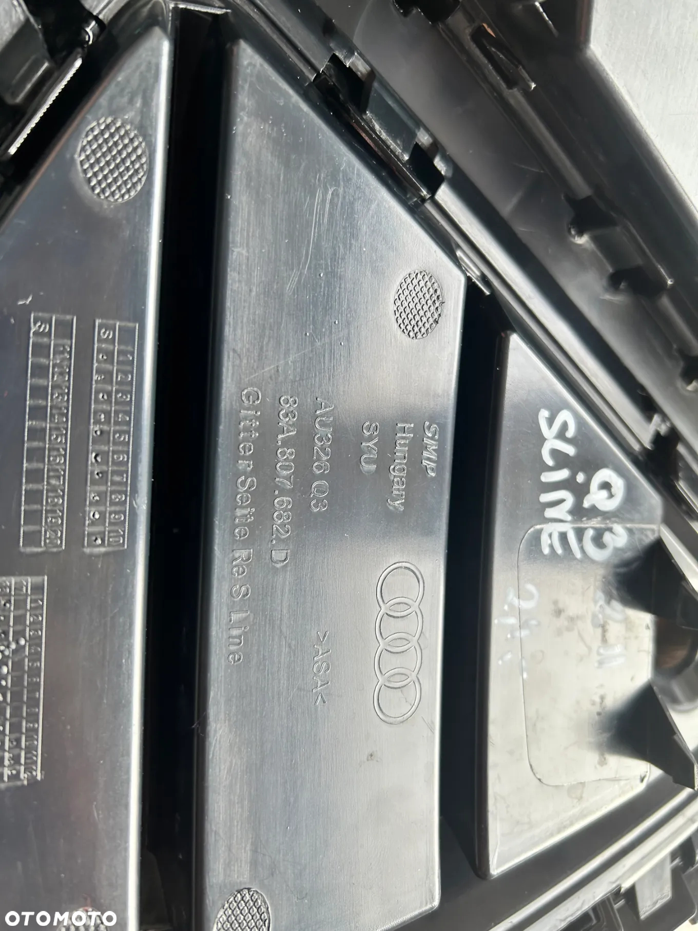 AUDI Q3 II 2 SLINE S-LINE KRATKA ATRAPA GRILL ZDERZAK 83A807682D - 3