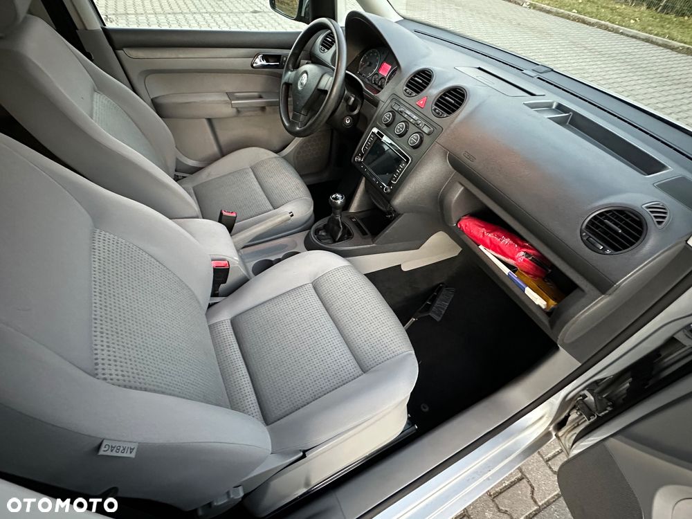 Volkswagen Caddy 1.6 Life (5-Si.) - 9