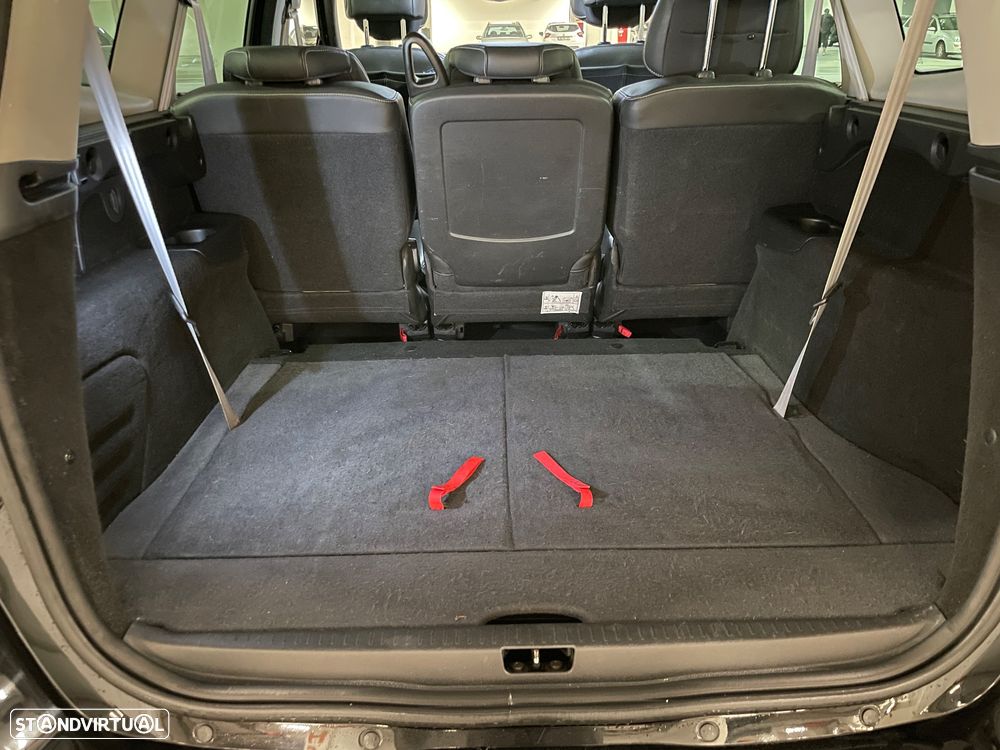 Renault Grand Scénic 1.6 dCi Bose Edition SS - 28