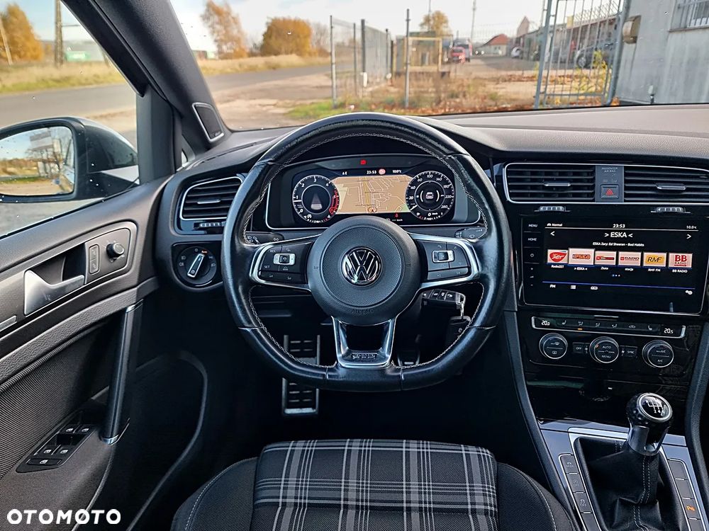 Volkswagen Golf GTD (BlueMotion Technology) - 26