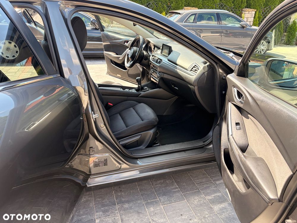 Mazda 6 - 10