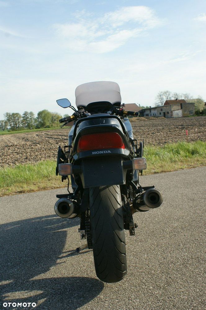 Honda CBR - 8