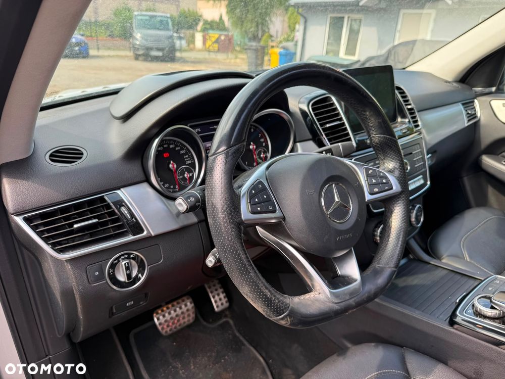 Mercedes-Benz GLE 500 e 4Matic 7G-TRONIC - 13