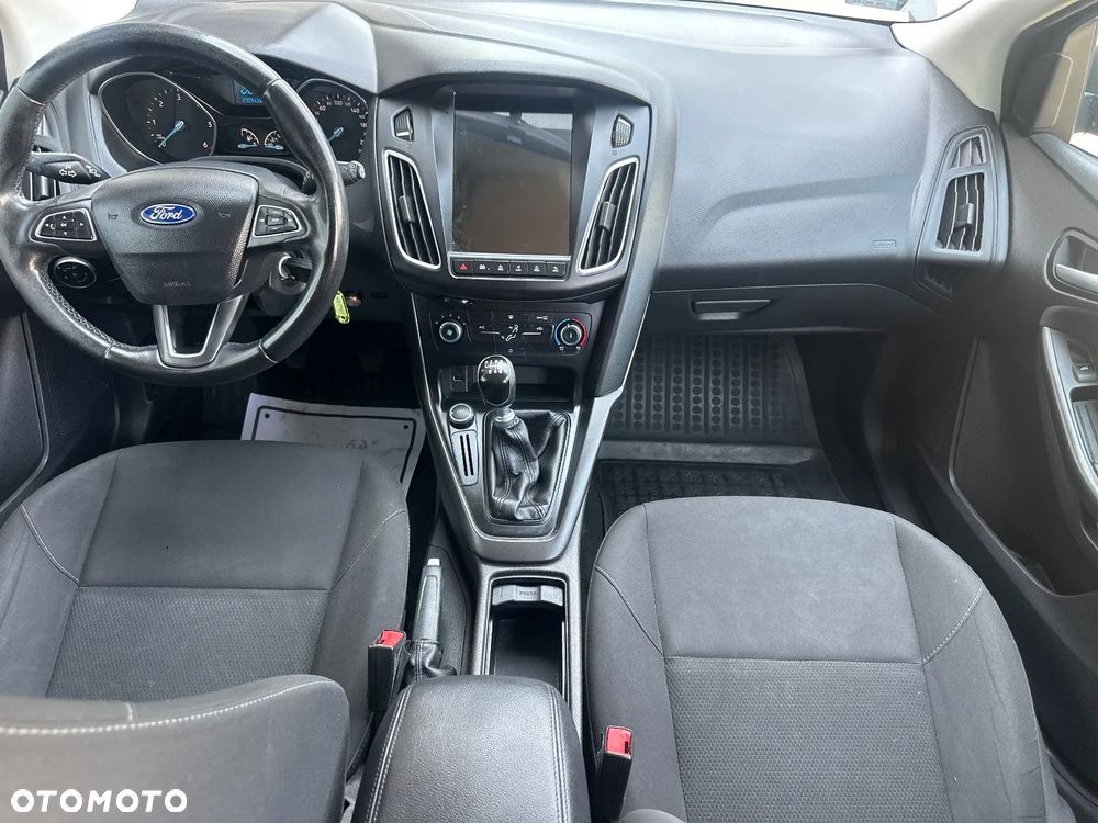 Ford Focus 1.6 TDCi Titanium - 21