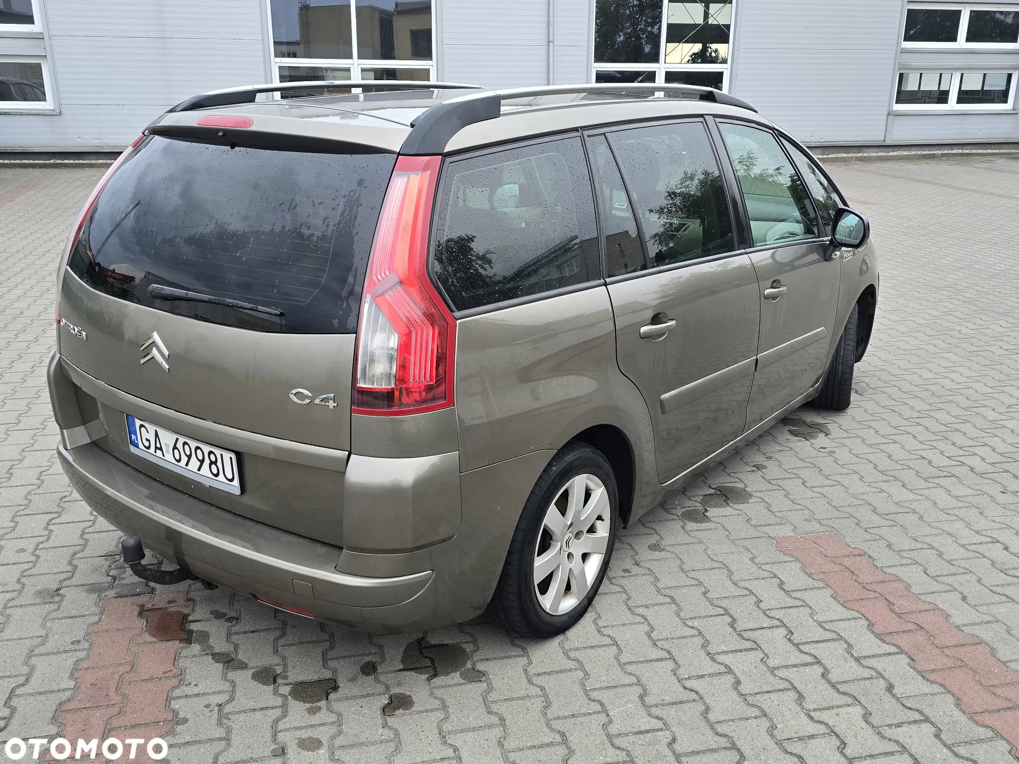 Citroën C4 Picasso 1.8 16V Confort - 18