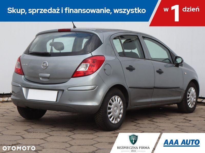 Opel Corsa - 7