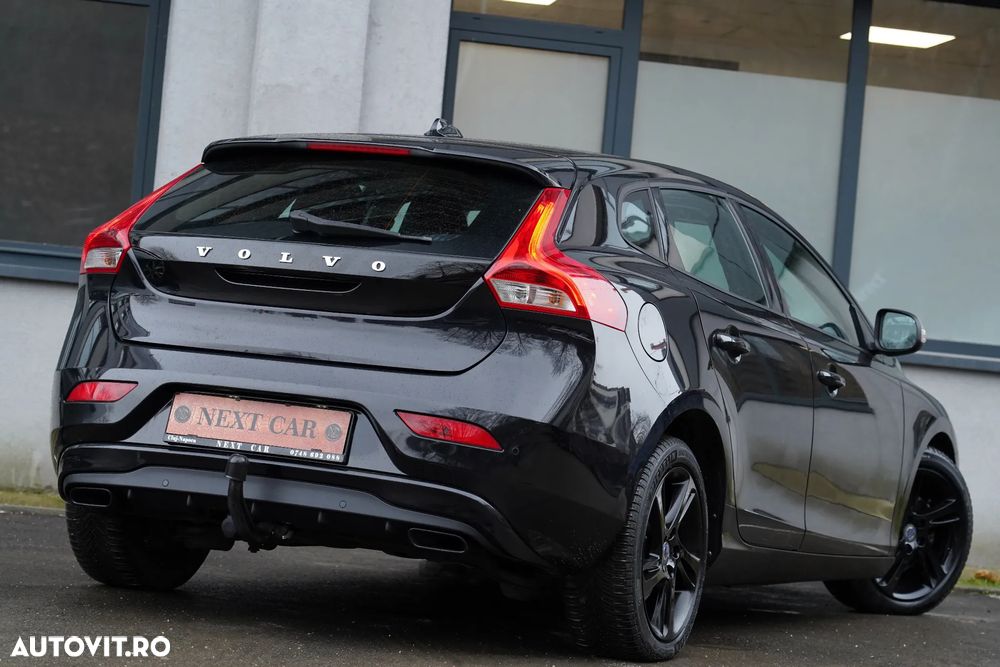 Volvo V40 D2 Aut. Summum - 3
