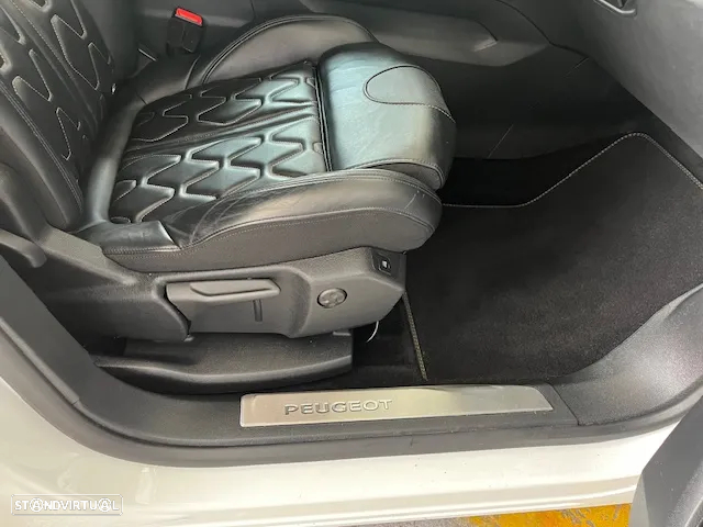 Peugeot 3008 1.2 PureTech GT Line Grip Control - 38