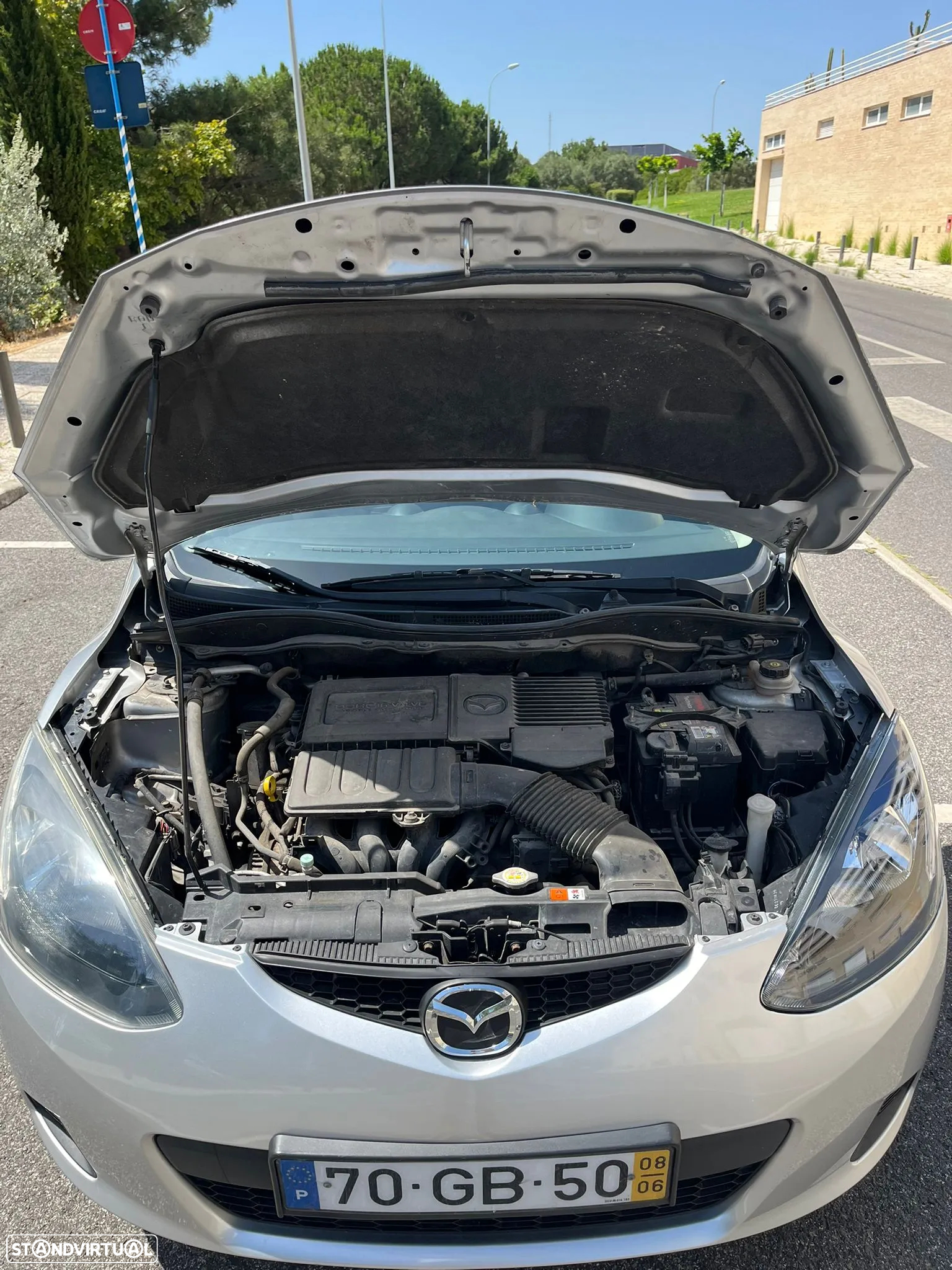 Mazda 2 1.3 MZR Core - 10