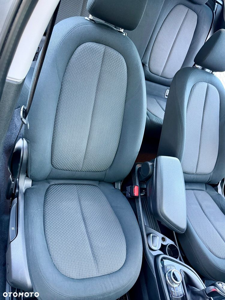 BMW Seria 2 218i Advantage - 32