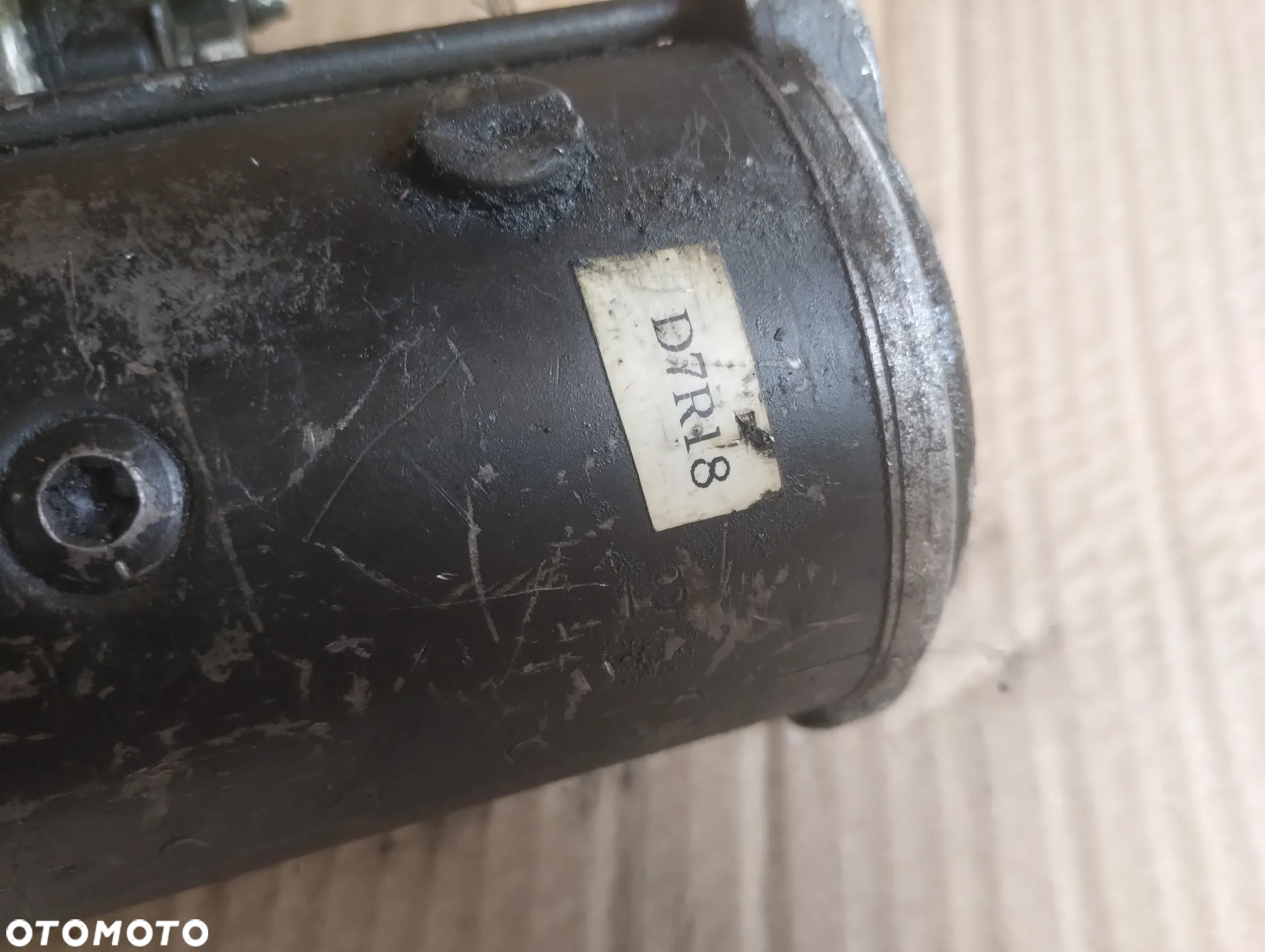 VOLVO V40 95-04 r. 2,0 TD ROZRUSZNIK VALEO D7R18 * - 2