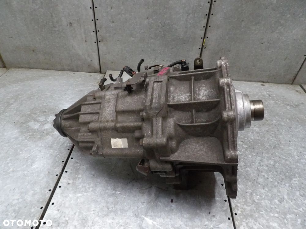 NISSAN PATHFINDER R51 NAVARA D40 2.5 DCI REDUKTOR - 6