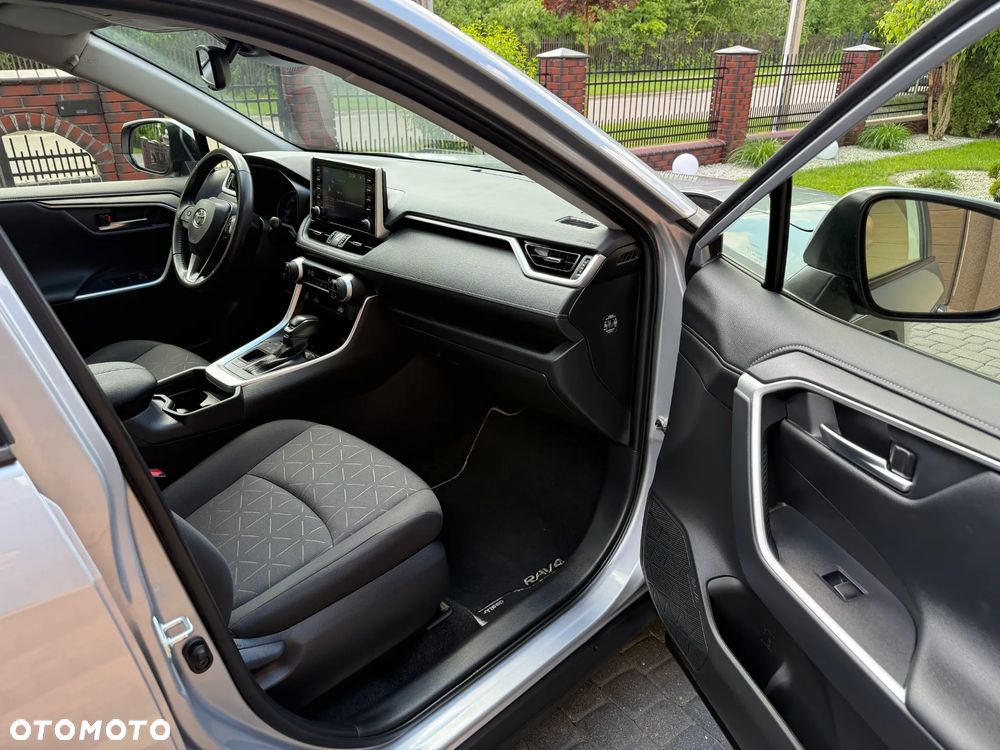 Toyota RAV4 2.5 Hybrid Comfort 4x2 - 22