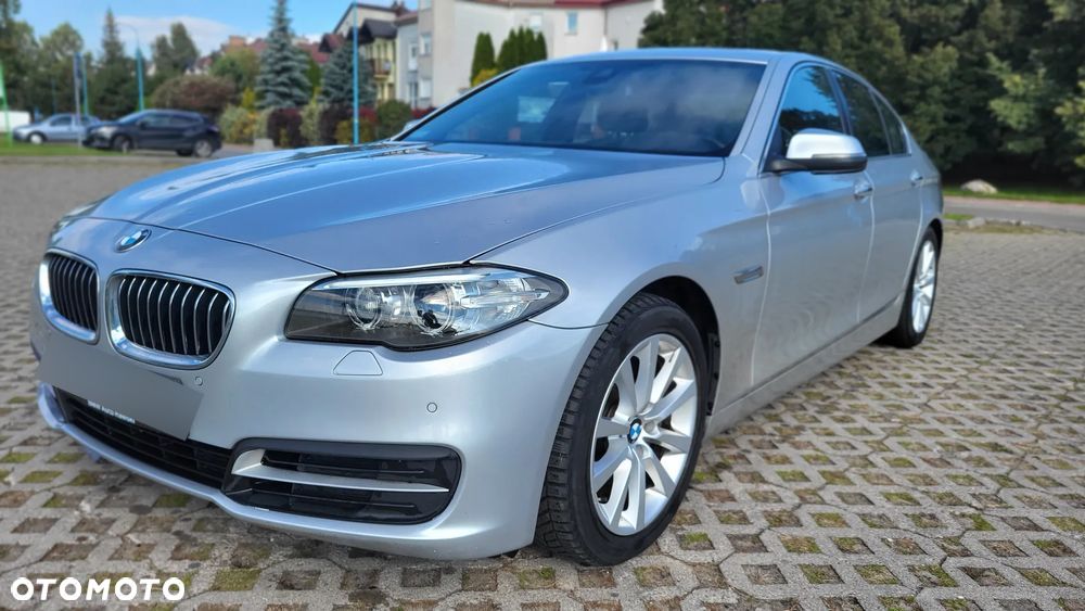 BMW Seria 5 525d xDrive - 1