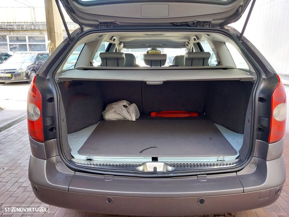 Renault Laguna Break 2.0 T Dynamique Edition - 9