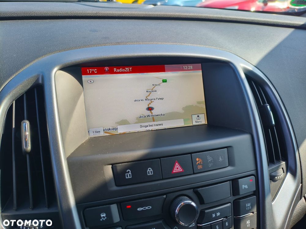 Opel Astra 1.6 CDTI Executive - 11