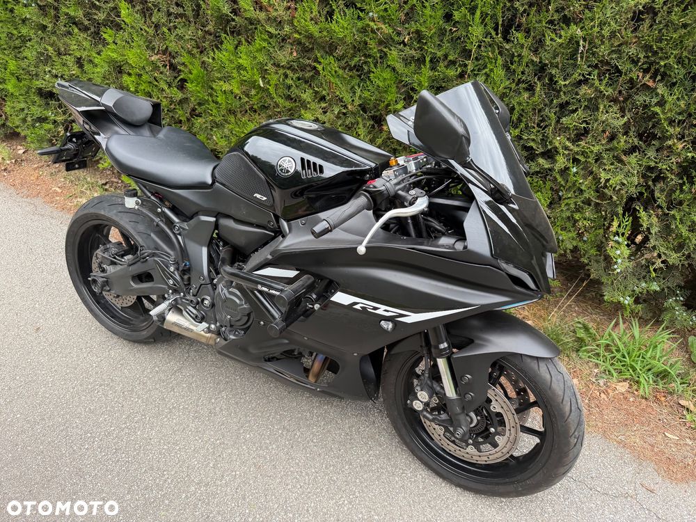 Yamaha R7 - 5