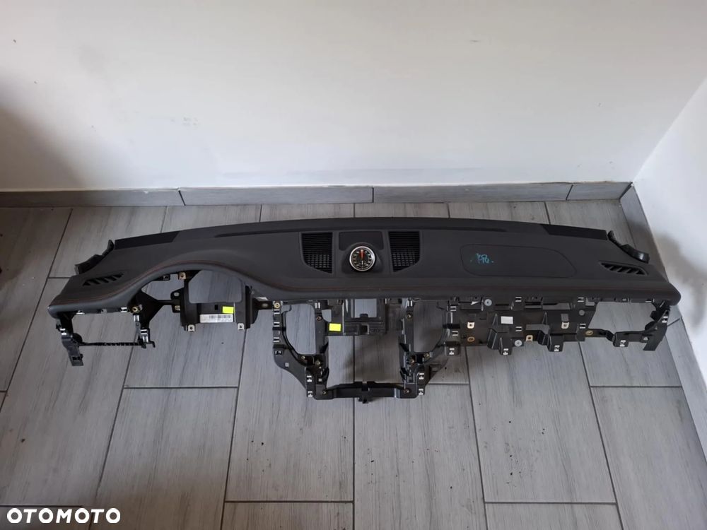 DESKA ROZDZIELCZA KONSOLA KOKPIT PORSCHE MACAN 95B ORYGINAŁ NIEREGENEROWANA