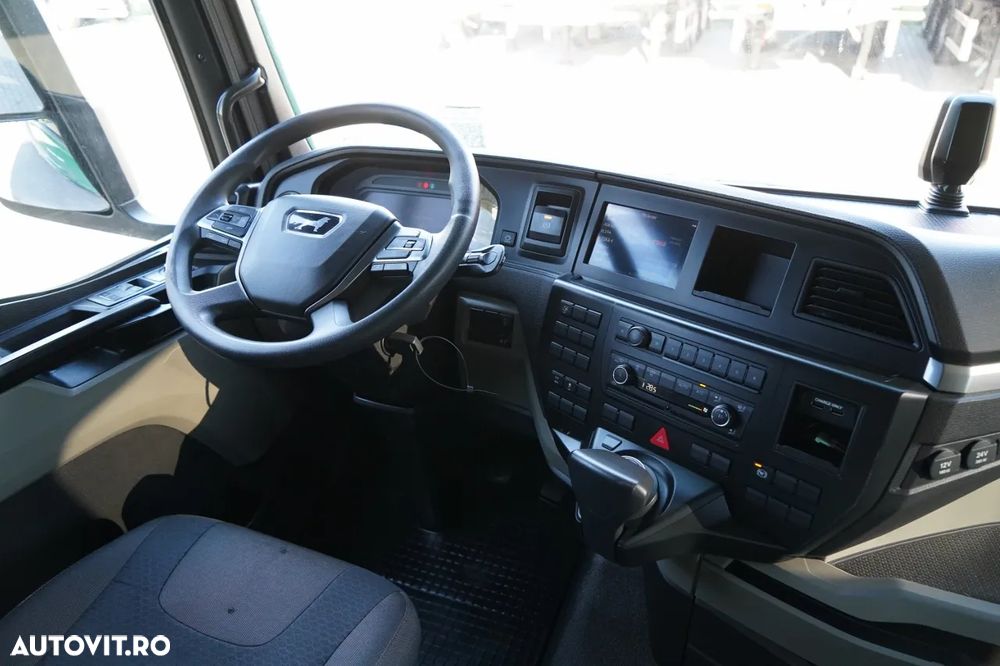 MAN TGX 18.470 / SOLO / CORTINĂ / COMPLET AIRMATIC / - 29