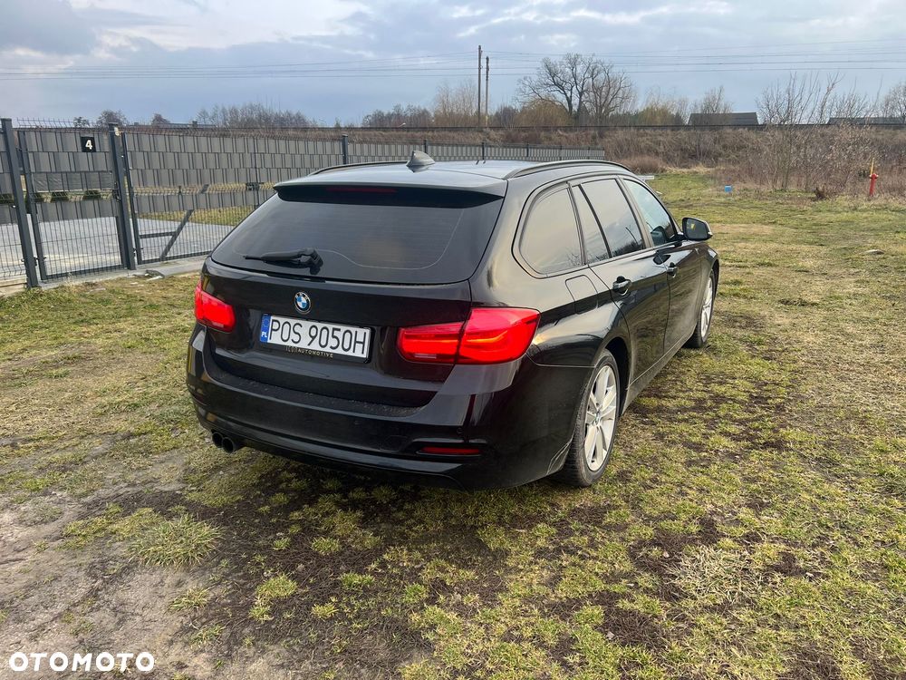 BMW Seria 3 320d Edition M Sport Shadow - 4