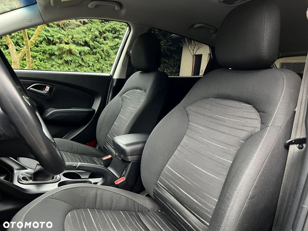 Hyundai ix35 1.6 2WD Fifa World Cup Edition - 21