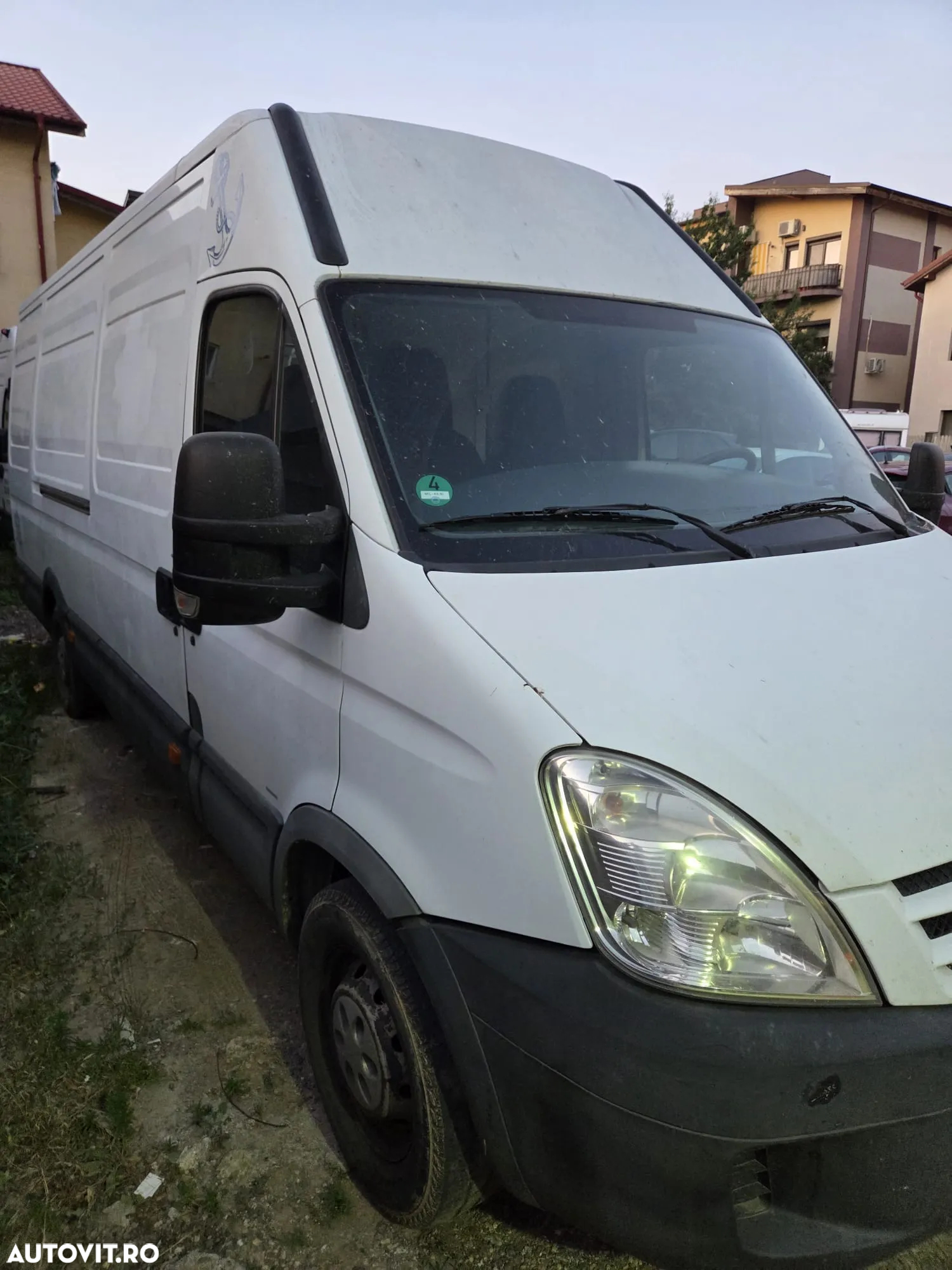 Iveco Massif - 2