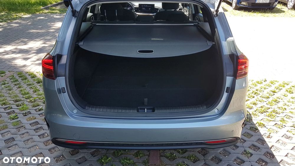 Kia Ceed 1.5 T-GDI M - 36