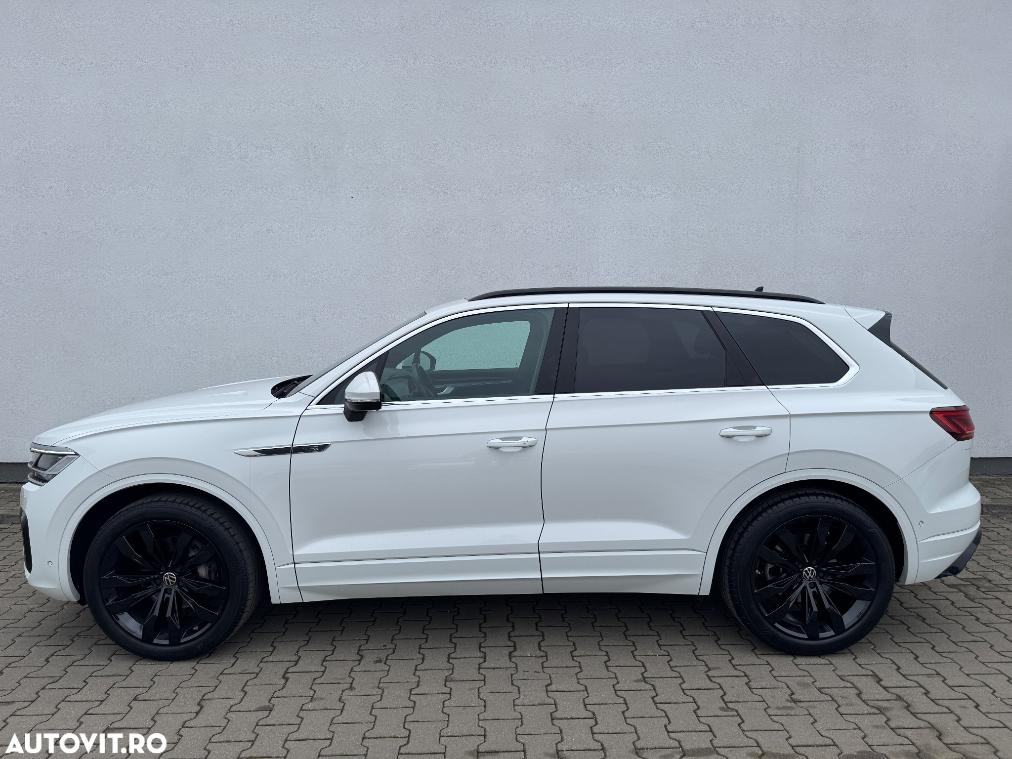 Volkswagen Touareg V6 TDI R-Style - 3