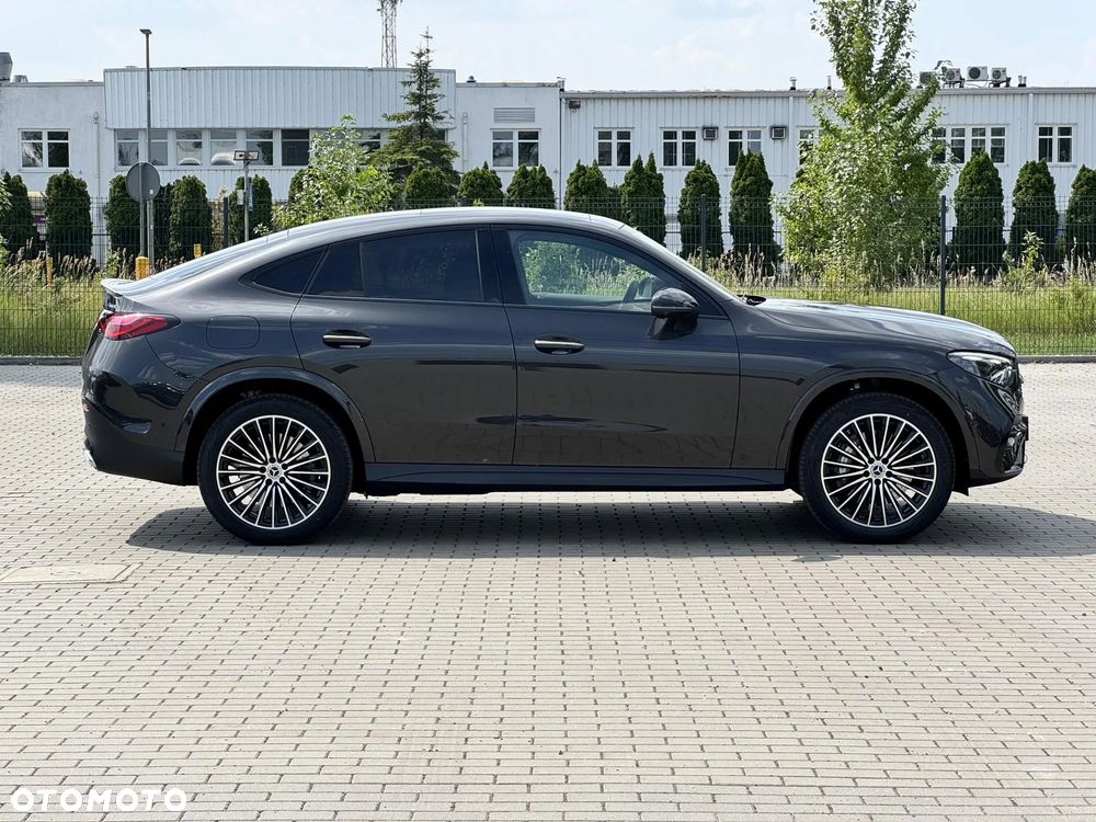 Mercedes-Benz GLC 300 e PHEV 4-Matic AMG Line - 7