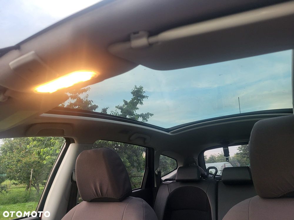Nissan Qashqai+2 - 13