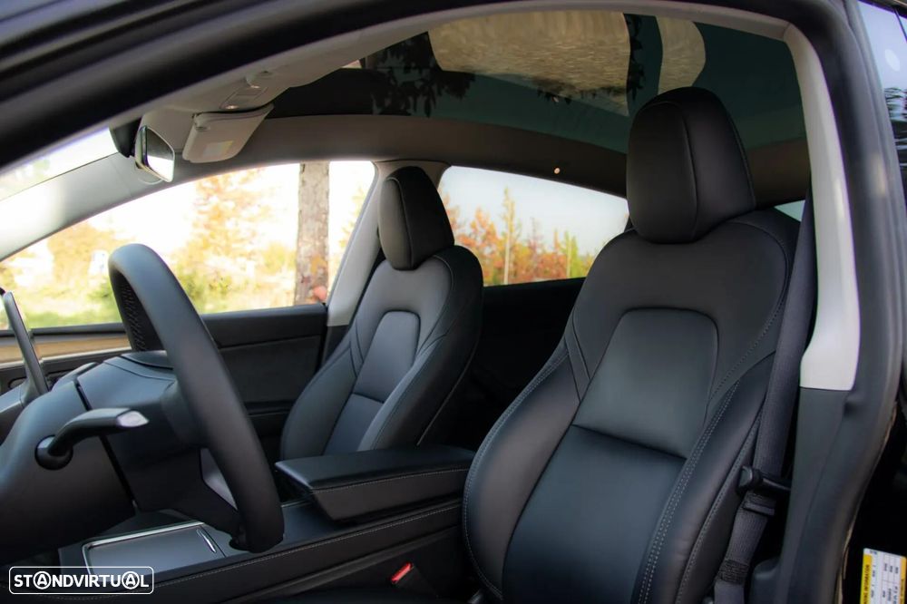 Tesla Model Y RWD - 38