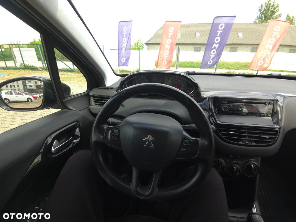 Peugeot 208 1.2 VTi Access - 28