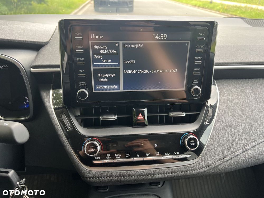 Toyota Corolla - 18