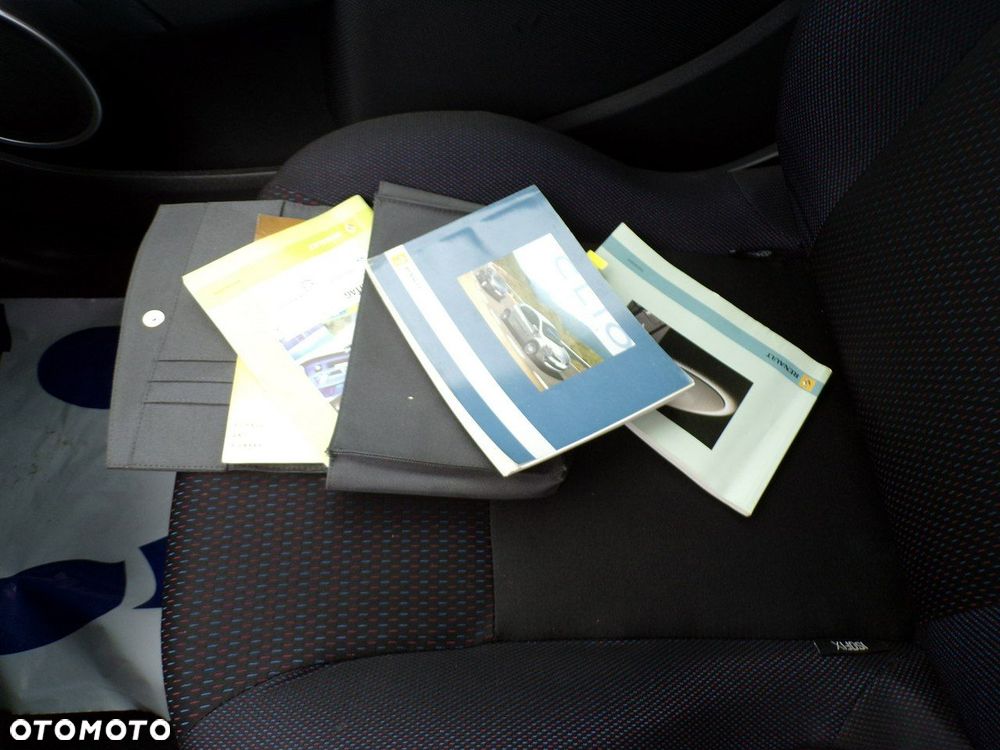Renault Clio - 20