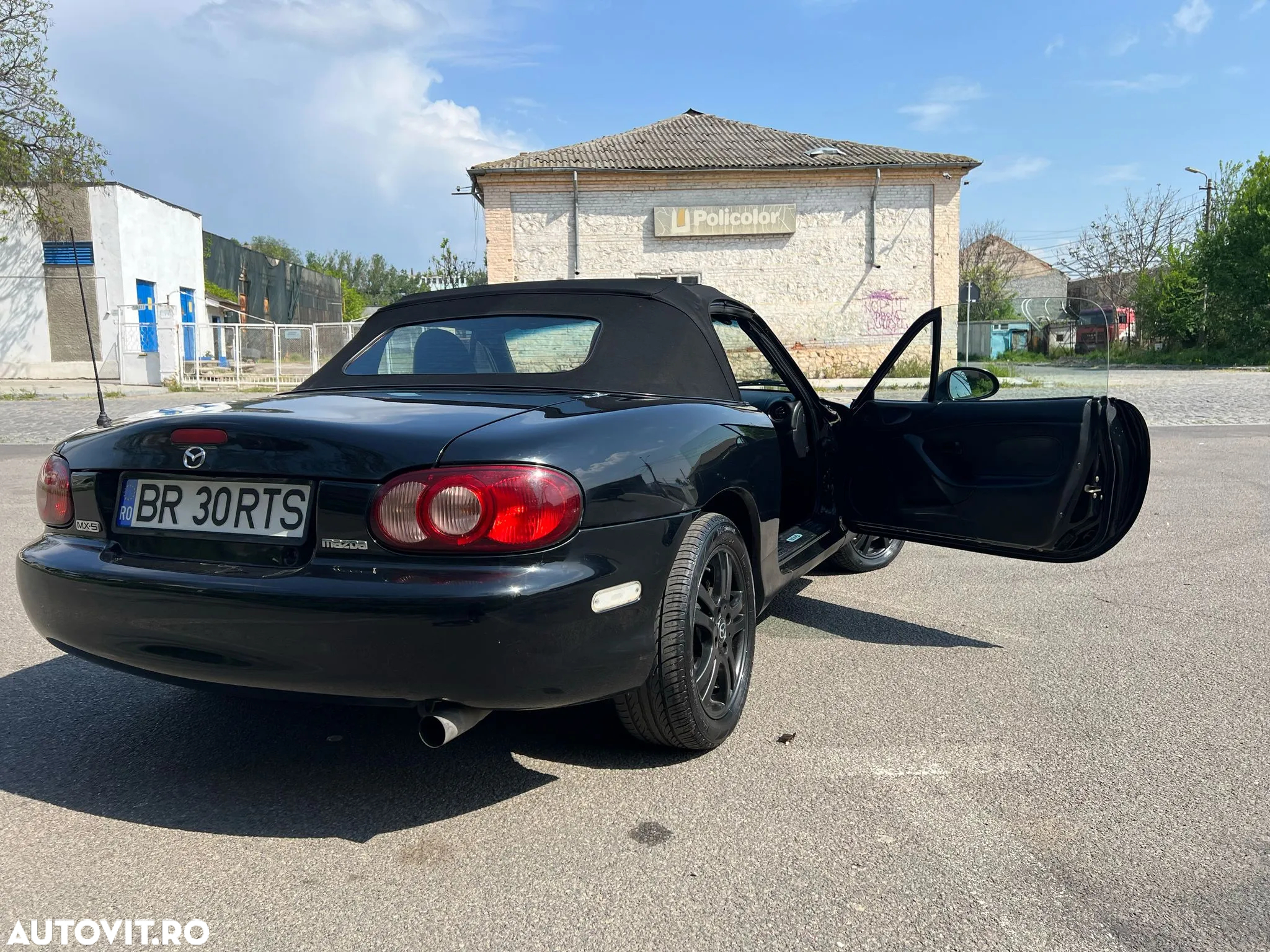 Mazda MX-5 1.6i - 4
