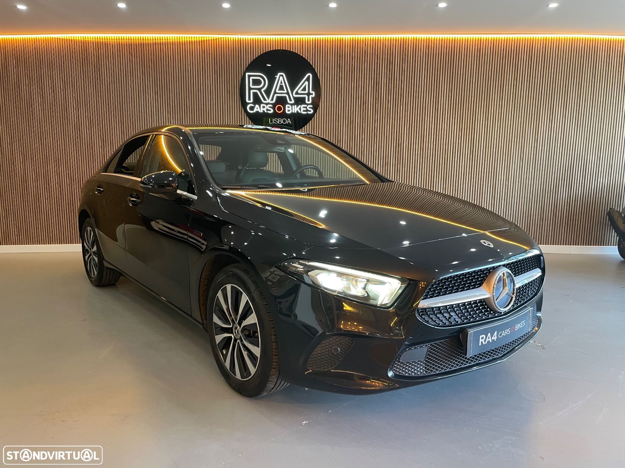 Mercedes-Benz A 250 Limousine e Style Plus - 1
