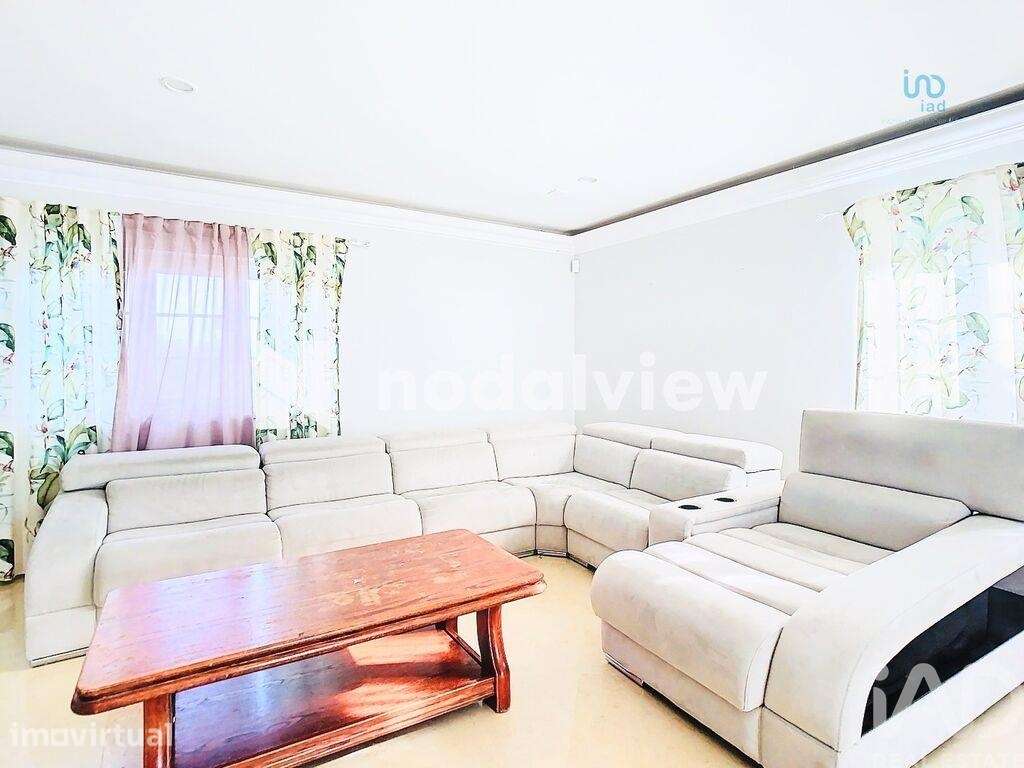 Casa / Villa T6 em Alhos Vedros de 228,00 m2 - Grande imagem: 5/30