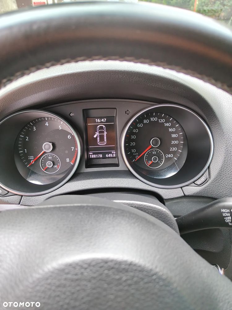 Volkswagen Golf 1.2 TSI Style - 12
