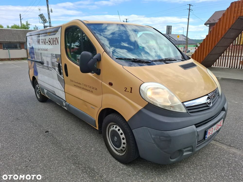 Opel Vivaro - 4