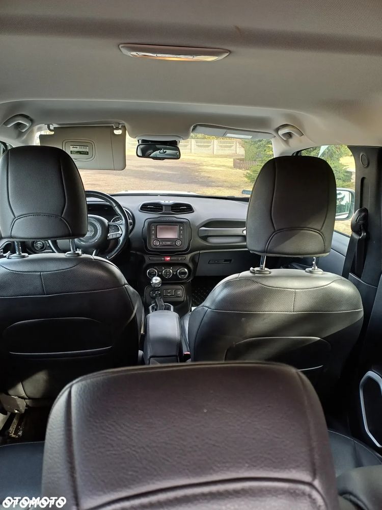 Jeep Renegade - 16