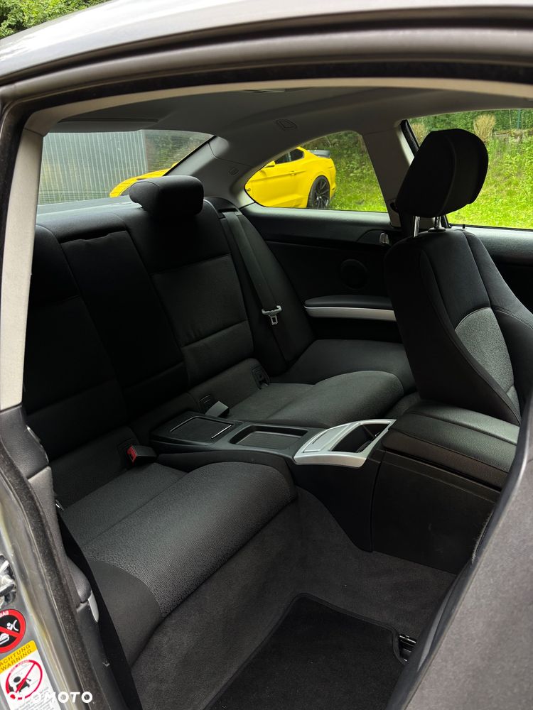 BMW Seria 3 320d - 15
